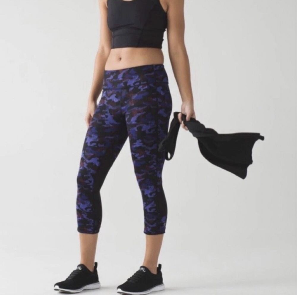 Lululemon Pace Rival Crop Leggings Camo Purple Luxtreme Mesh Running size 8